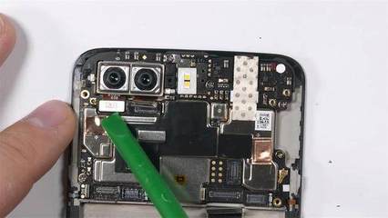一加5T 性價比之王，電池設計彰顯匠心